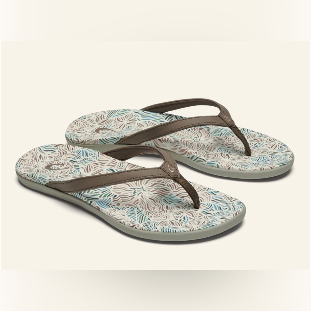 Olukai sandals 🩴